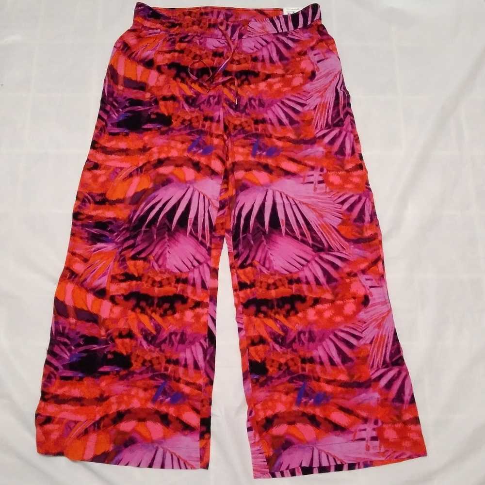 NWT a.n.a. Woman Wide Leg Drawstring Lightweight Pant 1X